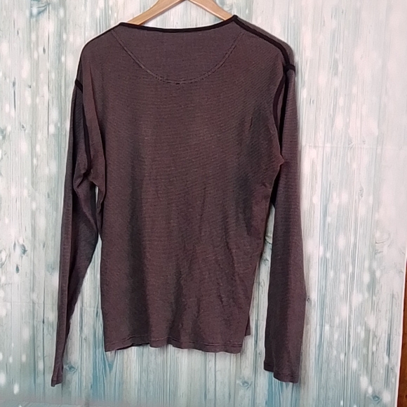 H&M Henley Gray and Black Large - Picture 2 of 6